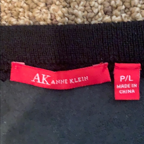 Three Piece Anne Klein Outfit - Size L - Picture 6 of 8